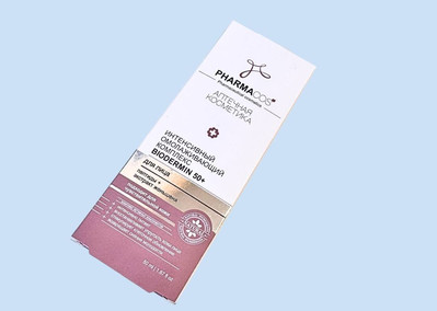 upakovka_kosmetika_serebryanaya_folga